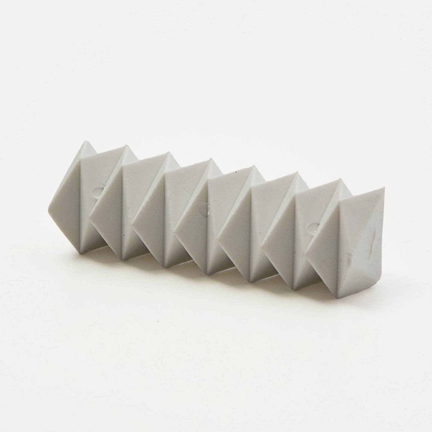 ZIGZAG Polygon Eraser / Sun-Star